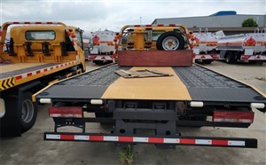 錫林郭勒盟道路救援服務指南 拖車、搭電、補胎一應俱全，本地快速響應